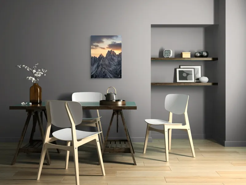 Tablou Canvas, "Lumină aurie peste piscuri stâncoase", Măreție, Stânci, Răsărit, Cer, Nori, Verticalitate, Impresionant, Natură, Frumusețe, Tranquilitate, 50 x 70 cm – poza 5