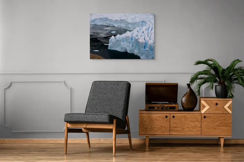 Tablou Canvas, "Gheața tăcută a nordului înghețat", Gheață, Ocean, Prăbușire, Fisuri, Antarctica, Albastru, Rece, Natură, Masiv, Pustiu, 100 x 70 cm – poza 8