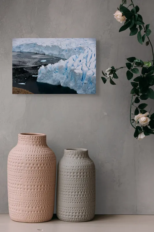 Tablou Canvas, "Gheața tăcută a nordului înghețat", Gheață, Ocean, Prăbușire, Fisuri, Antarctica, Albastru, Rece, Natură, Masiv, Pustiu, 39 x 26 cm – poza 4