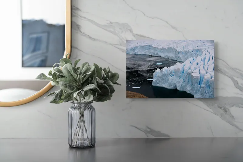 Tablou Canvas, "Gheața tăcută a nordului înghețat", Gheață, Ocean, Prăbușire, Fisuri, Antarctica, Albastru, Rece, Natură, Masiv, Pustiu, 39 x 26 cm – poza 5