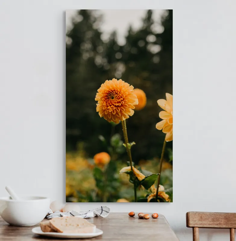 Tablou Canvas, "Galbenul florilor de toamnă liniștită", Florile, Galbene, Naturale, Vesele, Elegante, Strălucitoare, Proaspete, Fragede, Armonioase, Pline, Frumuseţe, Vegetaţie, Mediu, Împăduriţi., 50 x 90 cm – poza 3