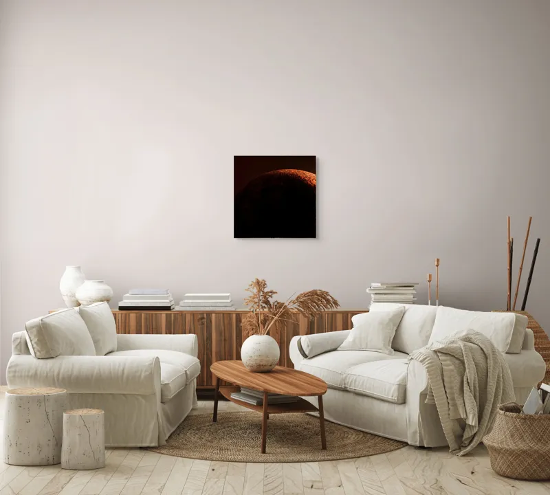 Tablou Canvas, "Umbră cosmică pe un cer roșu", Planeta, Umbre, Roșu, Mister, Suprafețe, Contrast, Lumină, Spațiu, 50 x 50 cm – poza 7