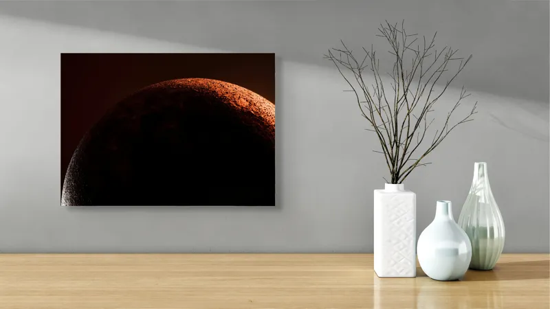 Tablou Canvas, "Umbră cosmică pe un cer roșu", Planeta, Umbre, Roșu, Mister, Suprafețe, Contrast, Lumină, Spațiu, 54 x 39 cm – poza 3