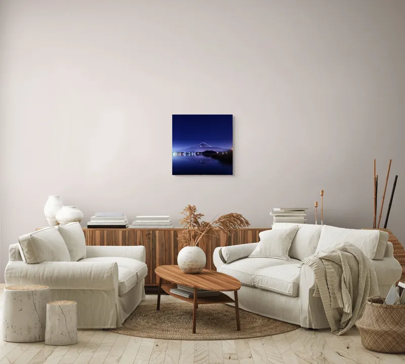 Tablou Canvas, "Luminile nopții la poalele muntelui", Munte, Stele, Reflecție, Lumină, Noapte, Lac, Peisaj, Cer, Calm, Natură, 50 x 50 cm – poza 7