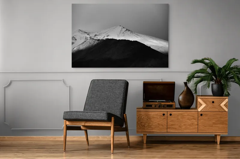 Tablou Canvas, "Întunericul se întâlnește cu albul montan", Munte, Zăpadă, Contrast, Întunecat, Vârf, Nori, Peisaj, 150 x 100 cm – poza 8