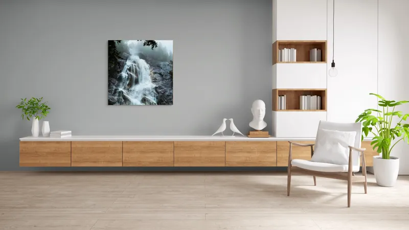 Tablou Canvas, "Cascada năvalnică în mijlocul pădurii", Cascadă, Apă, Stânci, Frunziș, Ceață, Natură, Răcoritoare, Pădure, Măreție, Revigorant, Liniște, Vărsare, Verdeață, Impresionant, Răsunet., 100 x 100 cm – poza 8