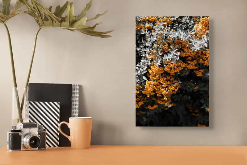 Tablou Canvas Galbenul Toamnei printre Frunze Verzui Natură Textură Vibrant Cont, 26 x 39 cm – poza 3