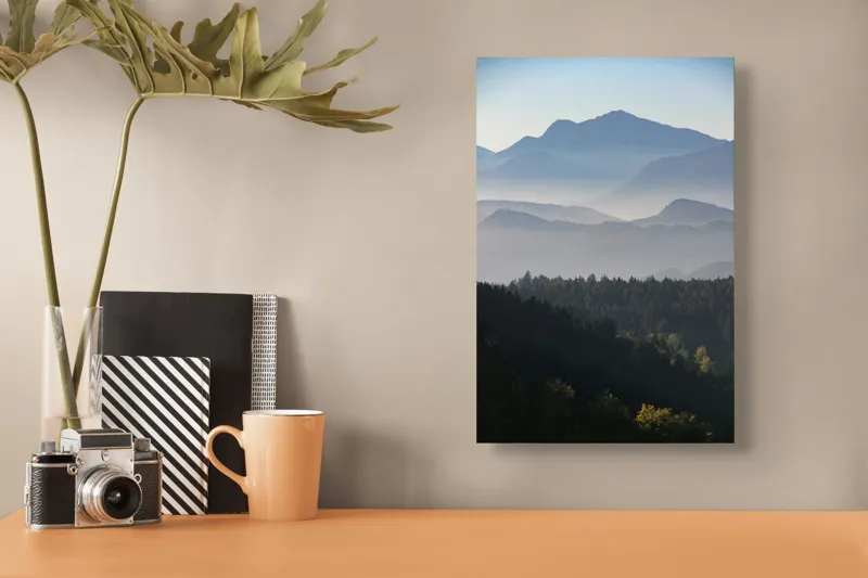 Tablou Canvas Pădure și Munți în Ceață - Peisaj Natural Calm, 26 x 39 cm – poza 3