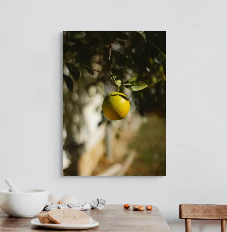 Tablou Canvas Portocală sub razele soarelui toamnei Natură și Culoare, 50 x 70 cm – poza 3