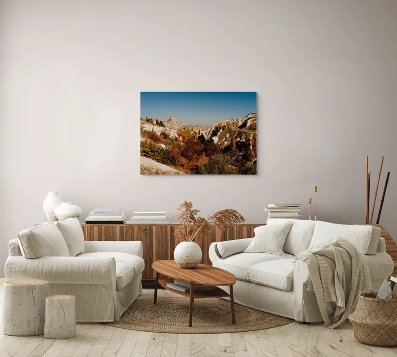 Tablou Canvas, "Orașul pietrelor sub cer senin", Peisaj, Dealuri, Stânci, Vegetație, Toamnă, Sat, Cer Albastru, Natură., 100 x 70 cm – poza 3