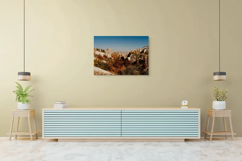 Tablou Canvas, "Orașul pietrelor sub cer senin", Peisaj, Dealuri, Stânci, Vegetație, Toamnă, Sat, Cer Albastru, Natură., 100 x 70 cm – poza 4
