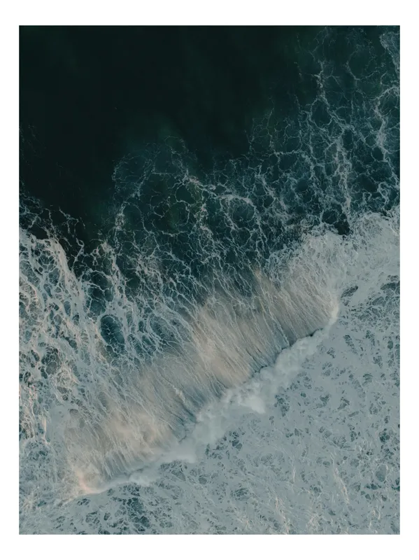 Tablou Canvas, "Valuri spumoase la malul mării", Valuri, Apă, Spumă, Ocean, Albastru, Mare, Natură, Energie, 50 x 90 cm