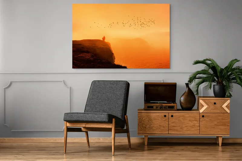 Tablou Canvas, "Omul și zborul păsărilor la apus", Mister, Lumină, Păsări, Apus, Siluetă, Ocean, Dramatic, Calm, Peisaj, 150 x 100 cm – poza 8