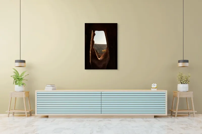 Tablou Canvas, "Poarta spre peisajul de toamnă", Umbre, Cer, Stâncă, Natură, Peisaj, Fereastră, Privire., 70 x 100 cm – poza 5