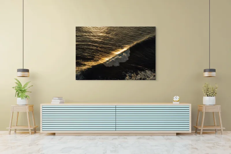Tablou Canvas, "Valuri aurii la apusul soarelui", Aur, Valuri, Reflexie, Mare, Lumină, Apus, Spumă, Ocean, Calm, Strălucire, 150 x 100 cm – poza 6