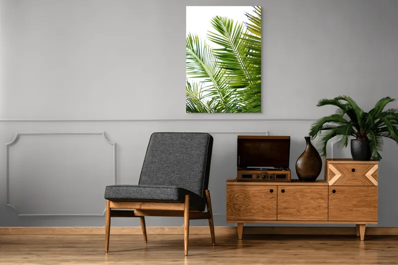 Tablou Canvas, "Frunzișul dansând în lumina soarelui", Frunze, Palmier, Verde, Luminos, Cer, Vibrant, Tropical, Soare, Natură, Relaxare, 70 x 100 cm – poza 6