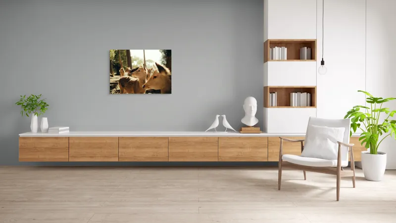 Tablou Canvas, "Cerbi în lumina dimineții pădurii", Cerbi, Pădure, Lumină, Natură, Frunziș, Sălbăticie, Serenitate, 100 x 70 cm – poza 6