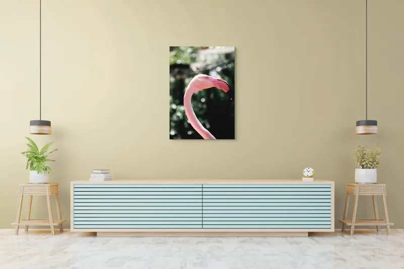 Tablou Canvas, "Flamingo în grădina tropicală luminoasă", 70 x 100 cm – poza 5