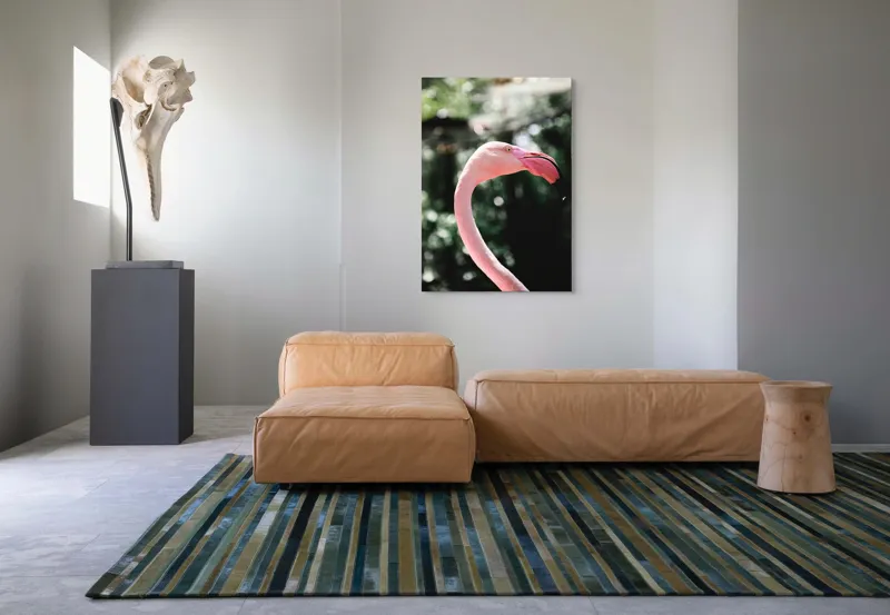 Tablou Canvas, "Flamingo în grădina tropicală luminoasă", 70 x 100 cm – poza 7