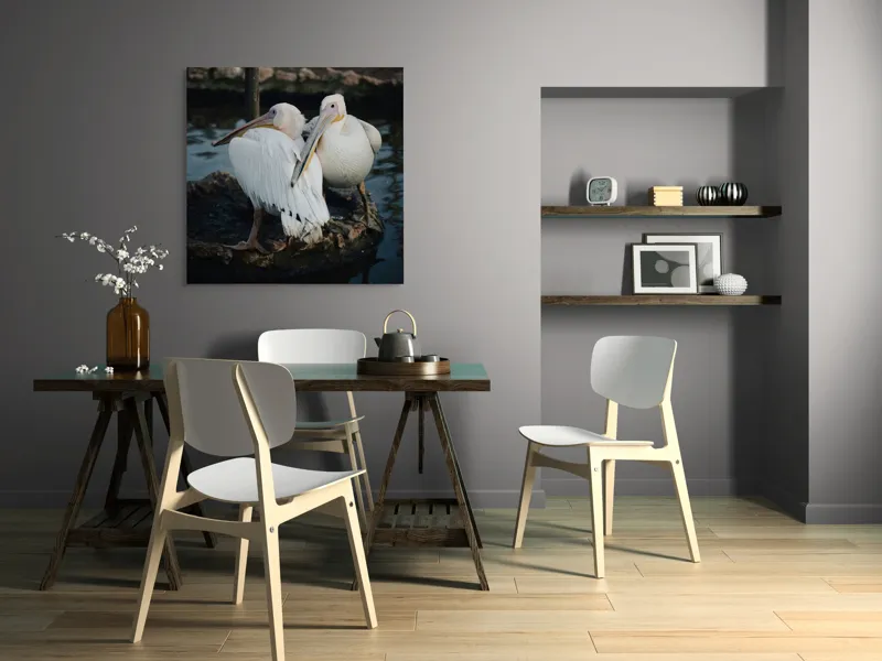 Tablou Canvas, "Pelicani în așteptarea apusului liniștit", Pelicani, Apă, Pene, Reflecție, Serenitate, Natură, Armonie, 100 x 100 cm – poza 6