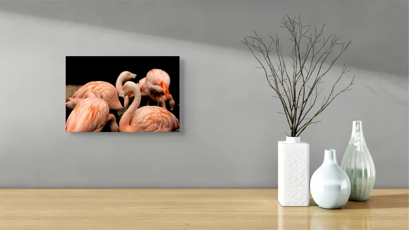 Tablou Canvas, "Grația flamingo în apusul serii", Flamingo, Roz, Pene, Apă, Gratie, Reflexie, Eleganță, Grup, Contrast, Negru, 39 x 26 cm – poza 8