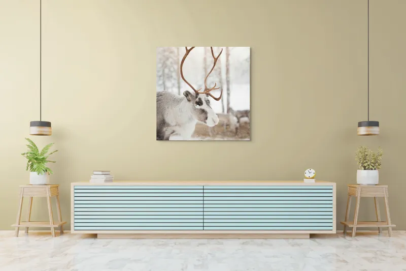 Tablou Canvas, "Renul în pădurea de iarnă albă", Ren, Zăpadă, Iarnă, Copaci, Cerbi., 100 x 100 cm – poza 5