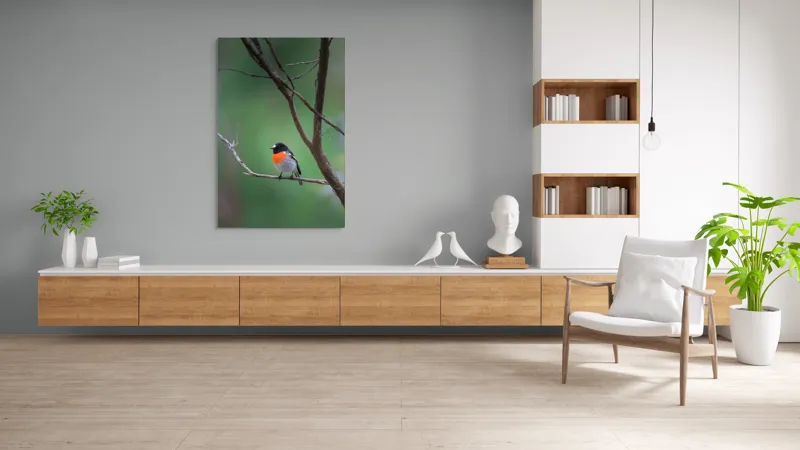 Tablou Canvas, "Pasărea cu pieptul portocaliu pe ramură", Pasăre, Ramură, Portocaliu, Negru, Verde, Ochi, Pene, Natură, Zveltă, Observare, 100 x 150 cm – poza 8