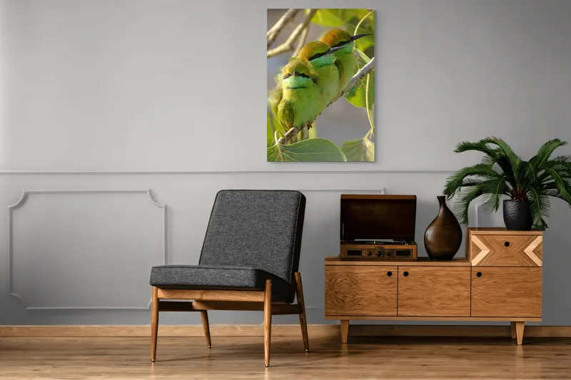 Tablou Canvas, "Culorile verzi ale naturii vii", Trio, Verde, Pene, Creangă, Priviri, Frunze, Pasăre, Natură, Armonie, Delicatețe, 70 x 100 cm – poza 6