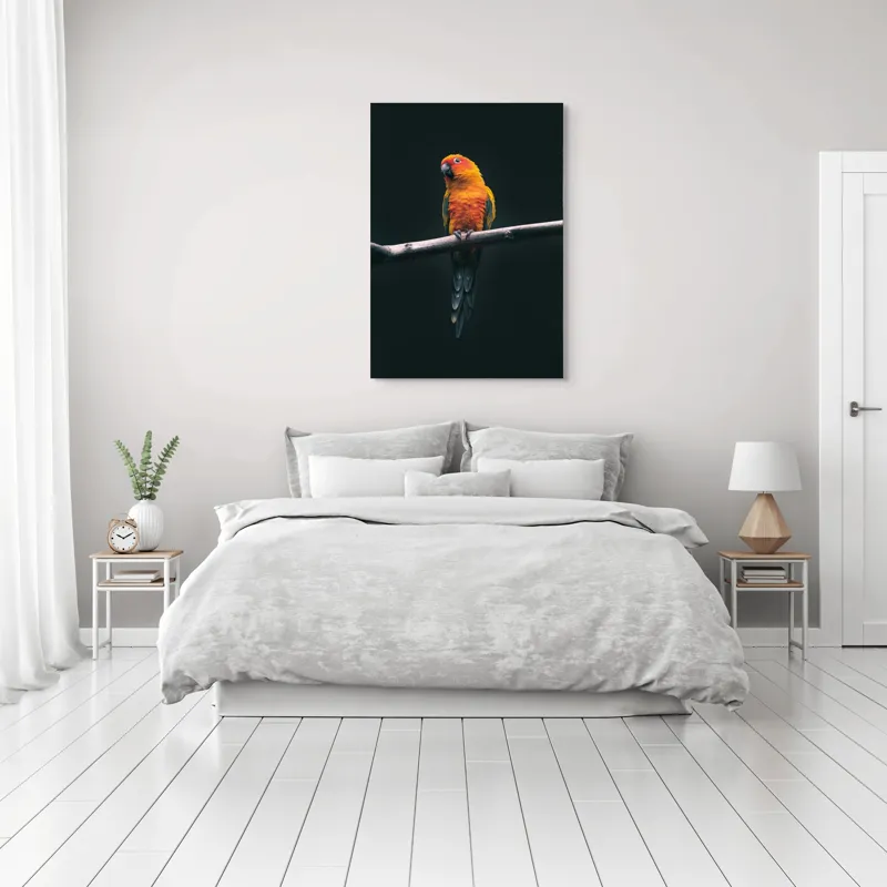 Tablou Canvas, "Papagalul în culori de apus", Pene, Culoare, Lumină, Ramură, Contrast, Natură, Frumusețe, Portocaliu, Verde, Exotism, 70 x 100 cm – poza 3