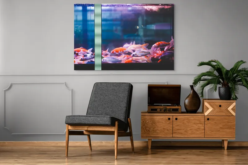 Tablou Canvas, "Dansul peștilor în acvariu colorat", Pestisori, Acvariu, Apa, Lumini, Colorat, Albastru, Portocaliu, Animale, Reflexii, Claritate, 150 x 100 cm – poza 8