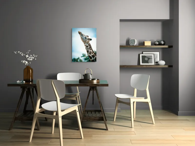 Tablou Canvas, "Girafă admirând cerul albastru", Gingășie, Eleganță, Înălțime, Majestuos, Serenitate, Natură, Cer, Pătățat, 50 x 70 cm – poza 5