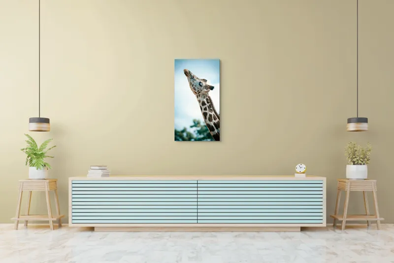 Tablou Canvas, "Girafă admirând cerul albastru", Gingășie, Eleganță, Înălțime, Majestuos, Serenitate, Natură, Cer, Pătățat, 50 x 90 cm – poza 6