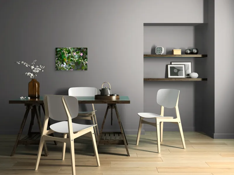 Tablou Canvas, "Papagalul ascuns printre flori roz", Verde, Papagal, Flori, Roz, Frunze, Natură, Ramuri, Frumusețe, Echilibru, Viu, 54 x 39 cm – poza 6