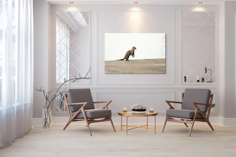 Tablou Canvas, "Vidra curioasă pe pontonul pustiu", Otter, Curious, Standing, Dock, Water, 150 x 100 cm – poza 7