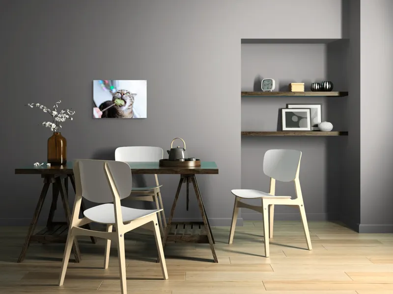 Tablou Canvas, "Pisica savurând o gustare delicioasă", Pisică, Curioasă, Pofticioasă, Delicioasă, Verde, Luminoasă, Jucăușă, Fermoar, Dinamică, Amuzantă, 54 x 39 cm – poza 6