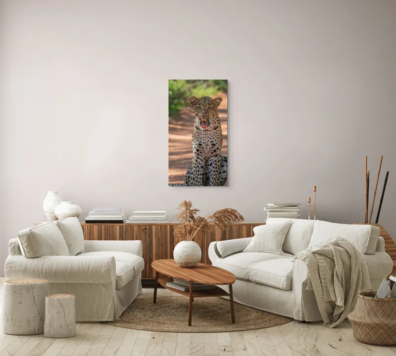 Tablou Canvas, "Leopard odihnindu-se pe potecă însorită", Leopard, Pistrui, Eleganță, Natură, Prădător, Adăpost, Blană, Putere, 50 x 90 cm – poza 7