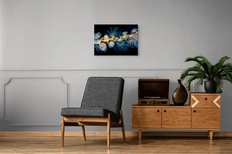 Tablou Canvas, "Dansul exotic al coralilor subacvatici", Flori, Coral, Tentacule, Albastru, Marin, Complexitate, Frumusețe, Natură, Biodiversitate, Ocean., 70 x 50 cm – poza 4