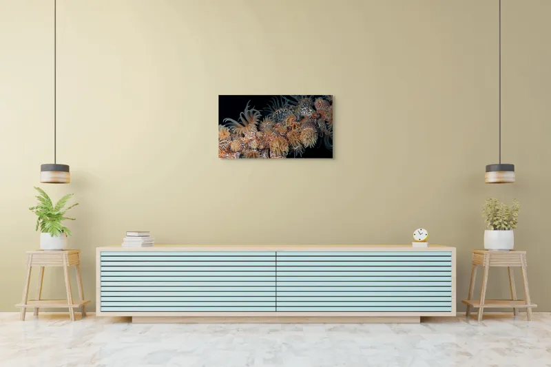 Tablou Canvas, "Coral exotic în adâncuri marine", Tentacule, Model, Subacvatic, Texturi, Contrast, Organism, Vibrant, Detaliu, Exotic, Misterios, 90 x 50 cm – poza 5