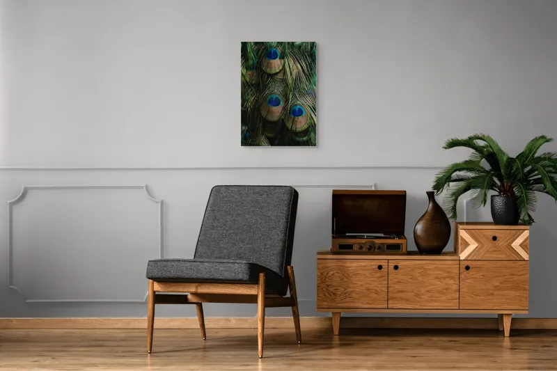 Tablou Canvas, "Ochiul păunului în dansul culorilor", Pene, Colorate, Modele, Detalii, Textura, Frumusete, Albastru, Verde, Natural, Elegant, 50 x 70 cm – poza 8
