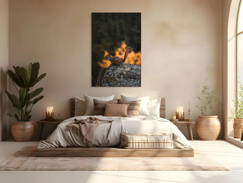 Tablou Canvas, "Veverița pe stâncă la apus", Veveriță, Copac, Pământ, Blană, Lumină, Natură, Toamnă, Stâncă, Coadă, Jucăușă, 100 x 150 cm – poza 3