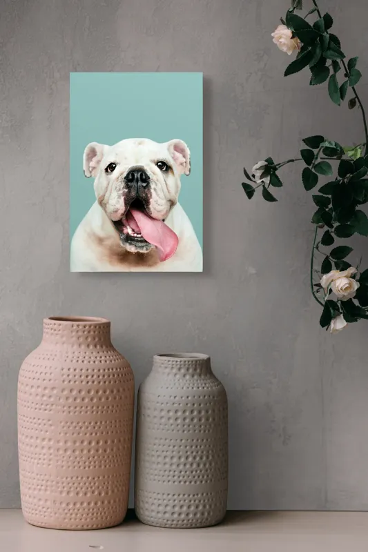 Tablou Canvas, "Bulldog fericit cu limba scoasă", Bulldog, Amuzant, Prietenos, Limbă, Fotografie, Zâmbet, Fundal, Verde, Portret, Drăguț, 26 x 39 cm – poza 6