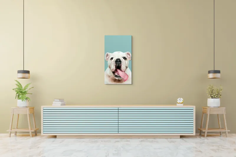 Tablou Canvas, "Bulldog fericit cu limba scoasă", Bulldog, Amuzant, Prietenos, Limbă, Fotografie, Zâmbet, Fundal, Verde, Portret, Drăguț, 50 x 90 cm – poza 6