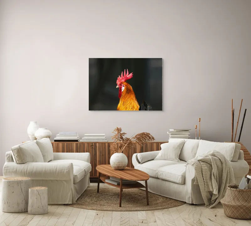Tablou Canvas, "Cocoșul mândru al dimineții", Roșu, Penaj, Creastă, Strălucire, Vibrant., 100 x 70 cm – poza 3