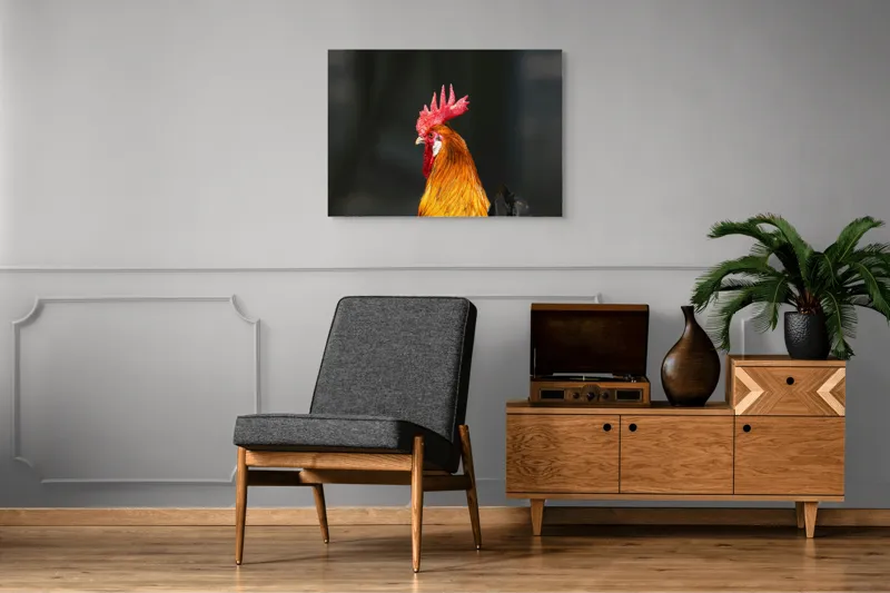 Tablou Canvas, "Cocoșul mândru al dimineții", Roșu, Penaj, Creastă, Strălucire, Vibrant., 100 x 70 cm – poza 8