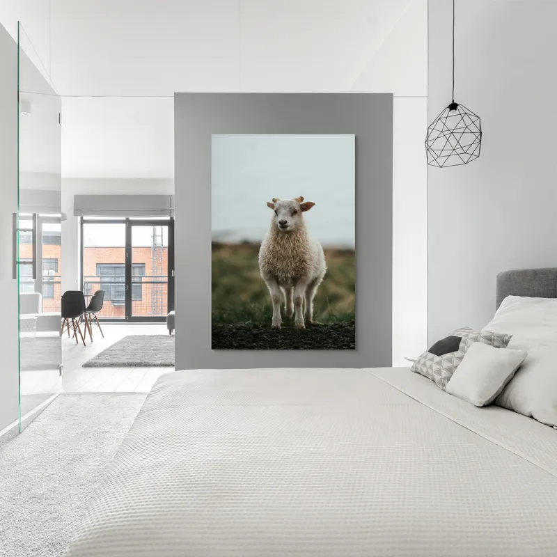 Tablou Canvas, "Mielul pe dealul înverzit", Pufos, Blând, Miel, Natura, Hornuri, Verde, Noroi, Cer, Singuratic, Tacut, 100 x 150 cm – poza 5