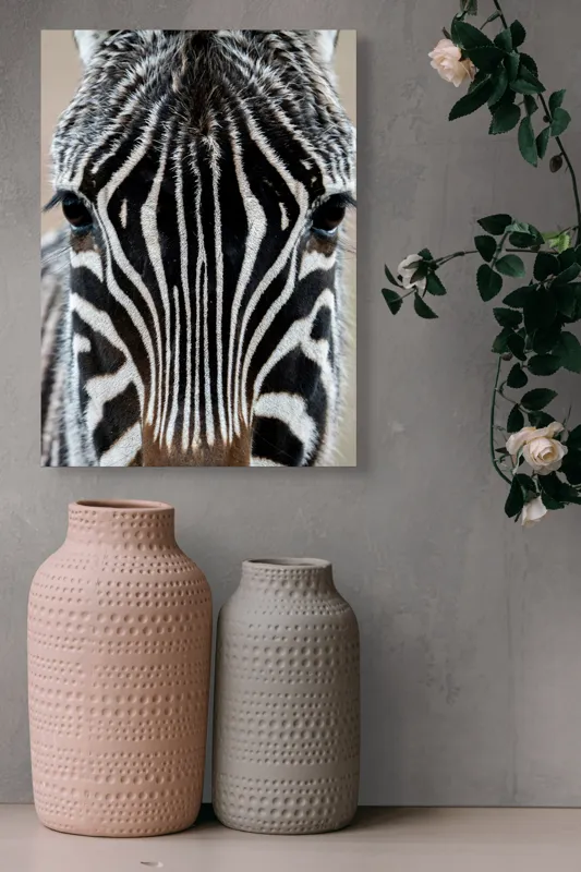 Tablou Canvas, "Zebra în prim-plan fascinantă și elegantă", Dungi, Simetrie, Contrast, Natură, Intensitate, Privire, Artă, 39 x 54 cm – poza 6