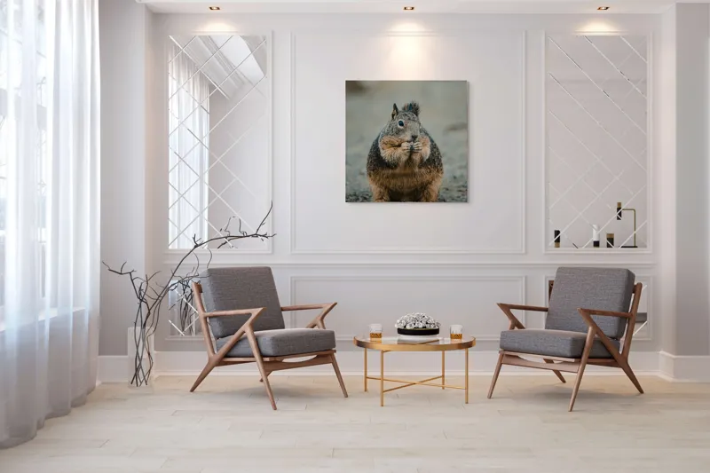 Tablou Canvas, "Veverița savurând o gustare gustoasă", 100 x 100 cm – poza 7