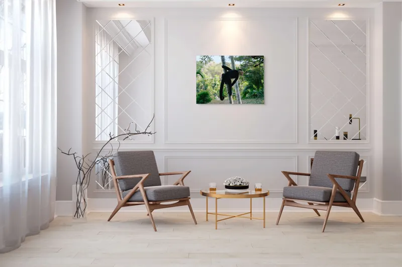 Tablou Canvas, "Maimuța curioasă printre copaci verzi", 100 x 70 cm – poza 5