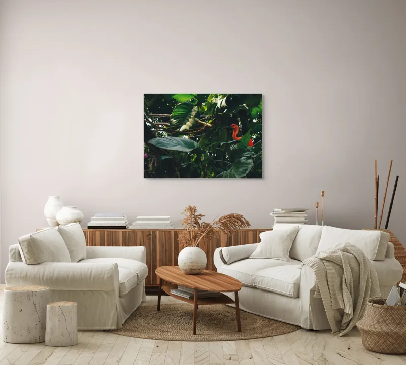 Tablou Canvas, "Pasăre roșie în jungla verde", Scarlat, Lumină, Frunze, Tropical, Păsare, Verde, Junglă, Umbră, 100 x 70 cm – poza 3
