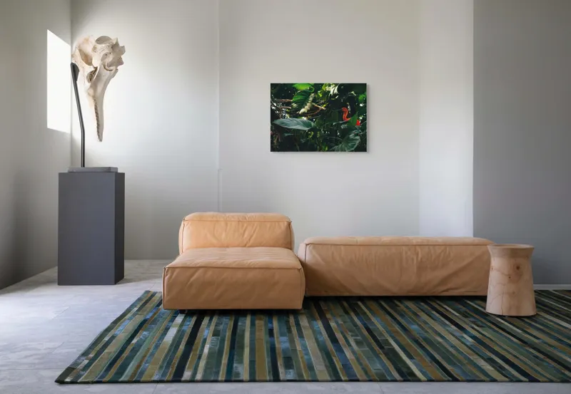 Tablou Canvas, "Pasăre roșie în jungla verde", Scarlat, Lumină, Frunze, Tropical, Păsare, Verde, Junglă, Umbră, 70 x 50 cm – poza 8